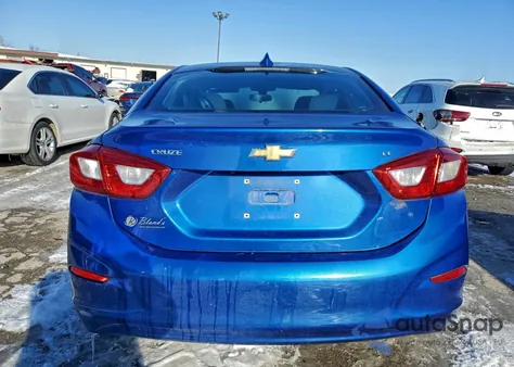 2018 Chevrolet Cruze Lt z USA, uszkodzony, nr VIN 1G1BE5SM4J7200419